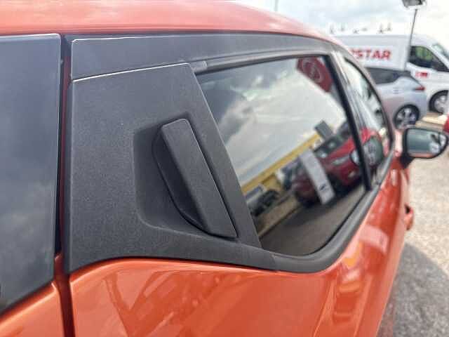 Nissan Micra 0.9 IG-T N-Connecta 5dr
