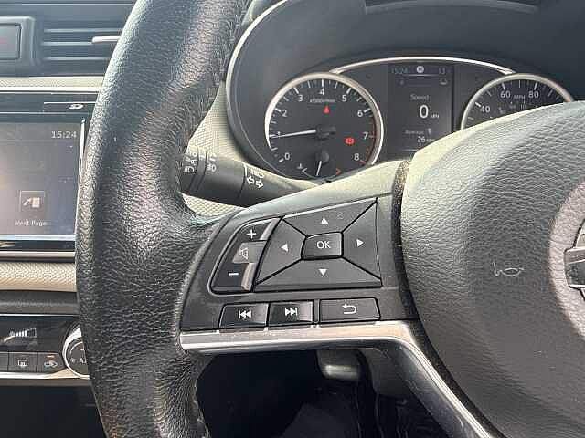 Nissan Micra 0.9 IG-T N-Connecta 5dr