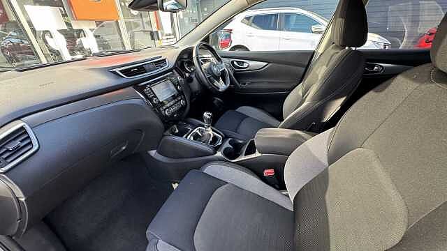 Nissan Qashqai 1.5 dCi N-Connecta 5dr