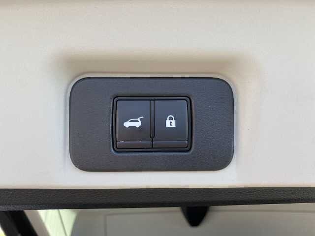 Nissan ARIYA 160kW Advance 63kWh 22kWCh [Bose Tech Pack]