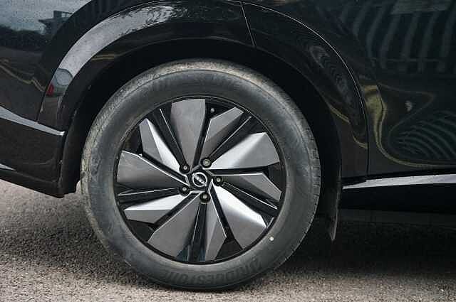Nissan ARIYA 63kWh Advance SUV 5dr Electric Auto 7.4kW Charger (217 ps)
