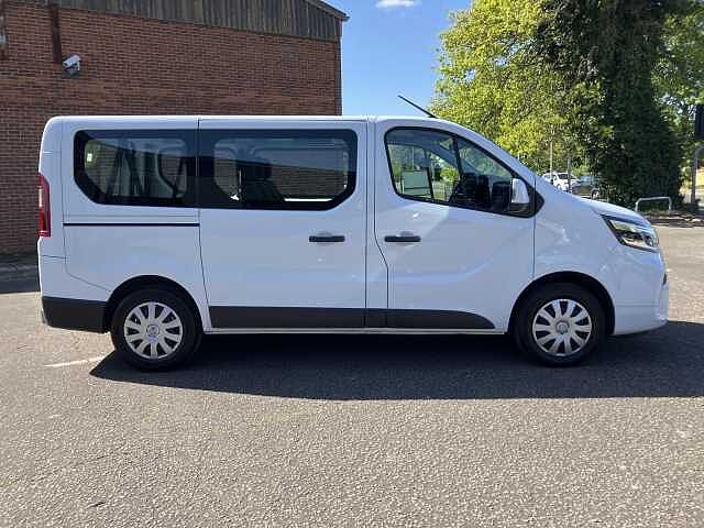Nissan Primastar 2.0 dCi 110ps H1 Tekna Van