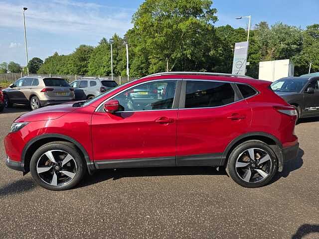 Nissan Qashqai 1.2 DiG-T N-Vision 5dr