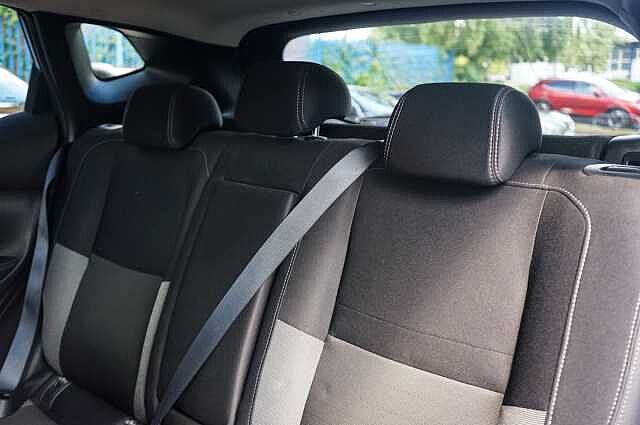 Nissan Qashqai 1.2 DIG-T N-Connecta SUV 5dr Petrol Manual Euro 6 (s/s) (115 ps)