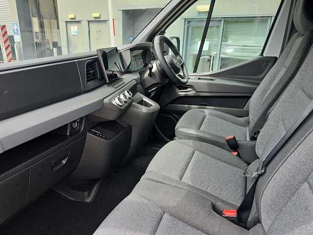 Nissan Interstar 2.0 dci 150ps H2 Tekna Van Auto