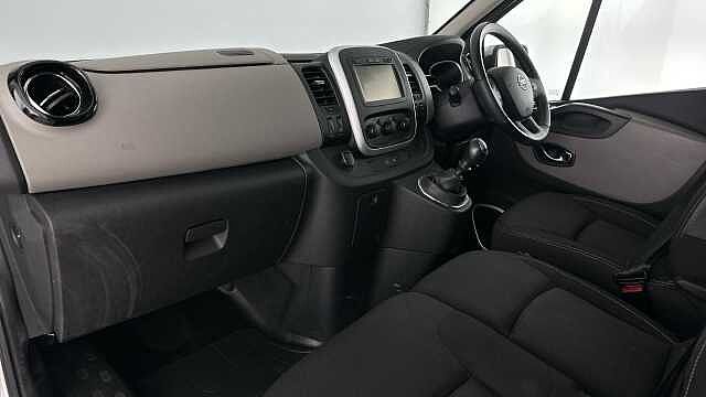 Nissan NV300 Combi 1.6 dCi Tekna