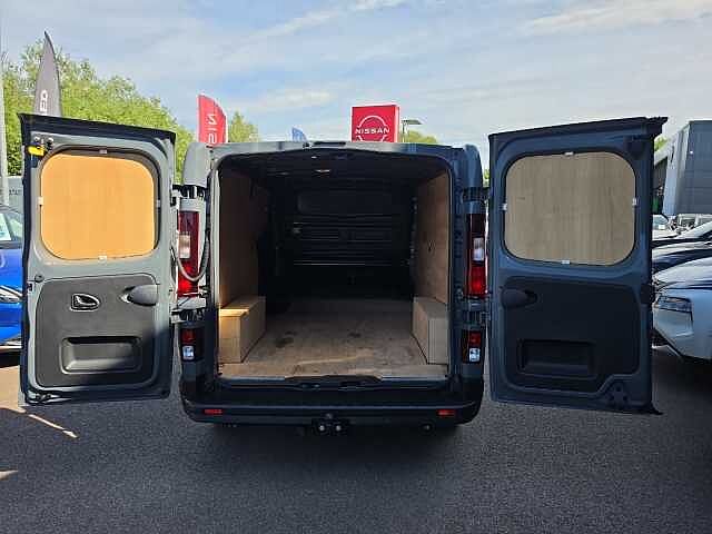 Nissan Primastar 2.0 dCi 130ps H1 Tekna Van