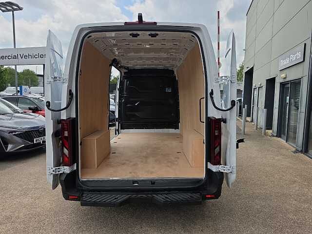 Nissan Interstar 2.0 dci 150ps H2 Tekna Van Auto