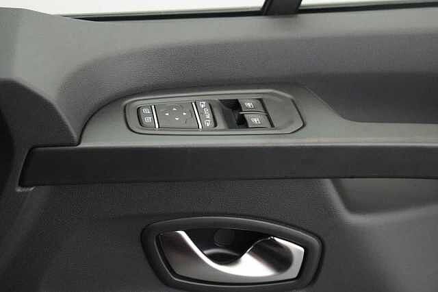 Nissan Primastar 2.0 dCi 170 Tekna L1 H1 2.8T Panel Van with Sat Nav and Rear View Camera