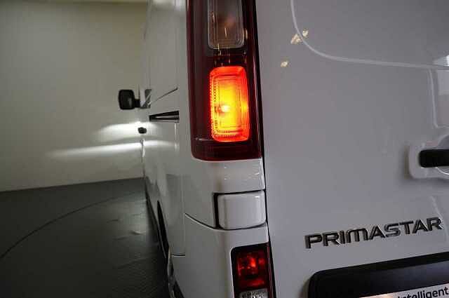 Nissan Primastar 2.0 dCi 110 Acenta L1 H1 2.8T Panel Van