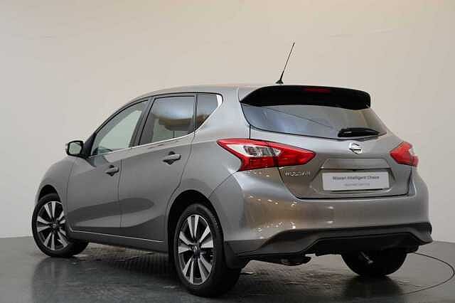 Nissan Pulsar 1.2 DIG-T 115 N-Connecta with Sat Nav and Rear Camera