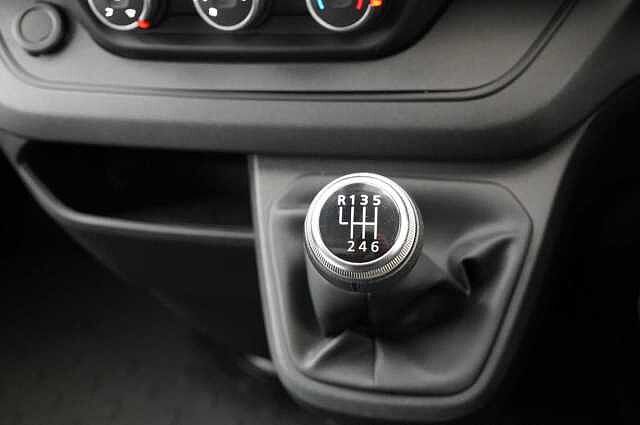 Nissan Primastar 2.0 dCi 110 Acenta L1 H1 3.0T Panel Van