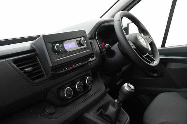 Nissan Primastar 2.0 dCi 110 Acenta L1 H1 3.0T Panel Van