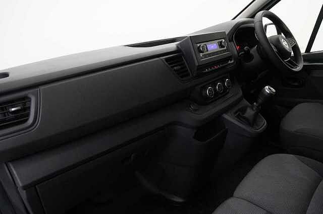 Nissan Primastar 2.0 dCi 110 Acenta L1 H1 3.0T Panel Van