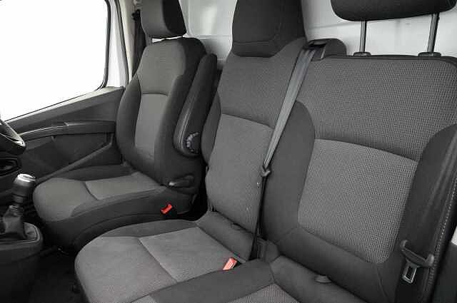 Nissan Primastar 2.0 dCi 110 Acenta L1 H1 3.0T Panel Van