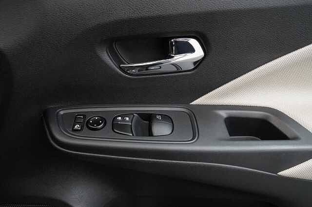 Nissan Micra 0.9 IG-T 90 N-Connecta with Sat Nav and Vibrant Chrome Exterior Pack
