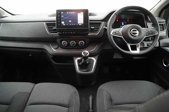 Nissan Primastar 2.0 dCi 130 Tekna L2 H1 LWB 3.0T Panel Van with Air Con and Sat Nav