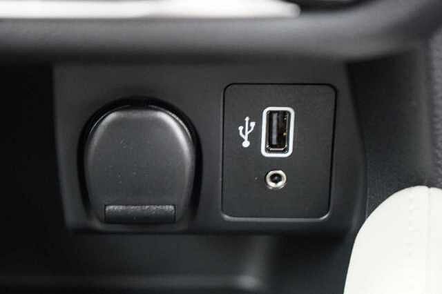 Nissan Micra 1.0 IG-T 100 Acenta Limited Edition with Auto Air Con and Intelligent Key