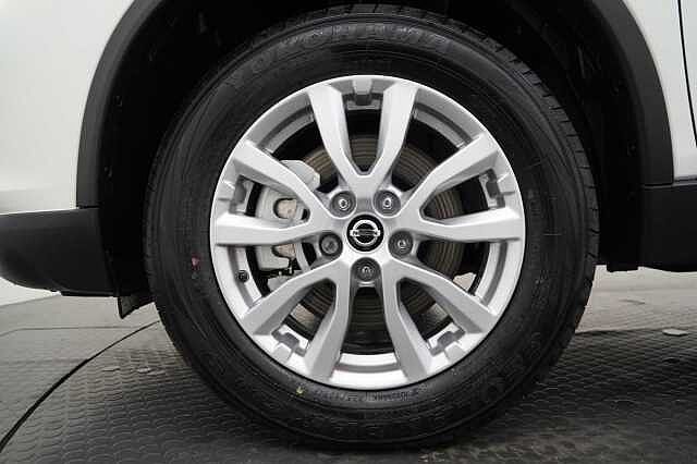 Nissan X-Trail 1.7 dCi 150 2WD Acenta Premium with 5 Seats and Panoramic Sunroof