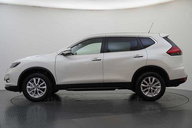 Nissan X-Trail 1.7 dCi 150 2WD Acenta Premium with 5 Seats and Panoramic Sunroof