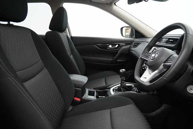 Nissan X-Trail 1.7 dCi 150 2WD Acenta Premium with 5 Seats and Panoramic Sunroof