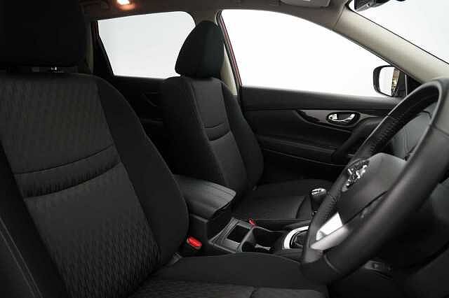 Nissan X-Trail 1.7 dCi 150 2WD Acenta Premium with 5 Seats and Panoramic Sunroof