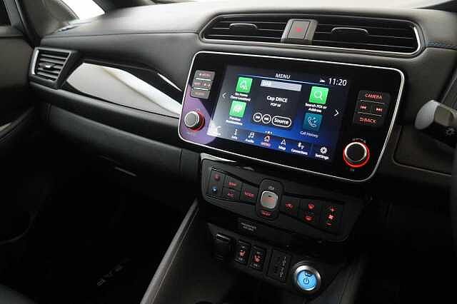 Nissan LEAF 40KW N-Connecta Auto with Sat Nav and 360 View Cameras