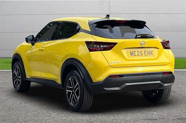 Nissan Juke 1.0 DIG-T N-CONNECTA 5DR DCT