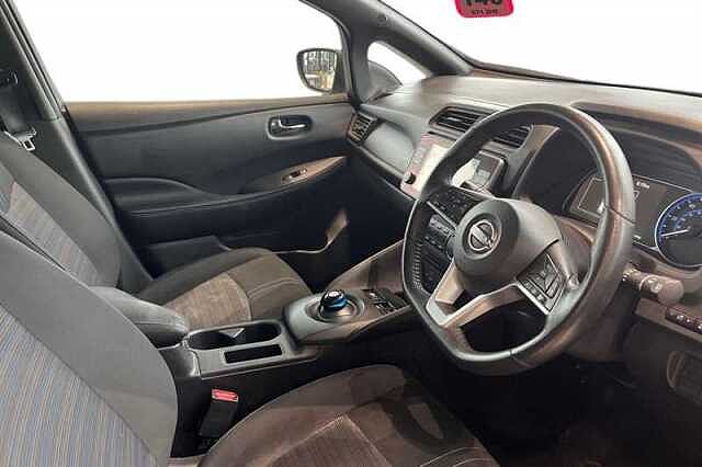 Nissan LEAF 110KW ACENTA 39KWH 5DR AUTO
