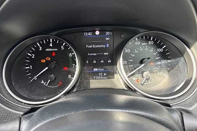Nissan Qashqai 1.3 DIG-T ACENTA PREMIUM 5DR
