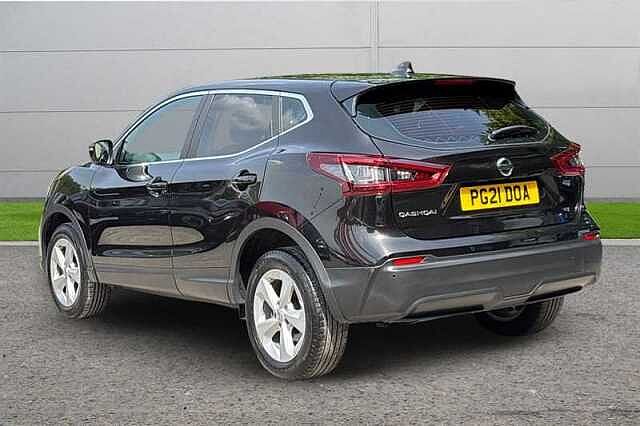 Nissan Qashqai 1.3 DIG-T ACENTA PREMIUM 5DR