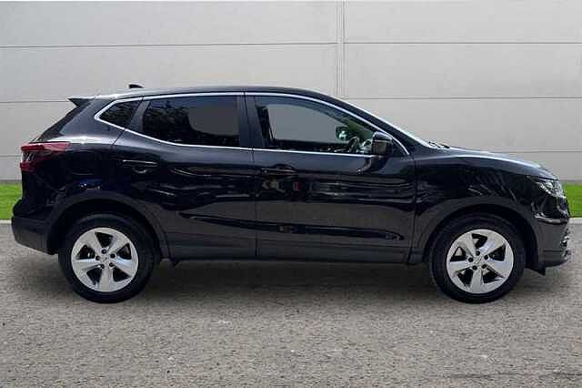 Nissan Qashqai 1.3 DIG-T ACENTA PREMIUM 5DR