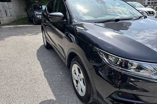 Nissan Qashqai 1.3 DIG-T ACENTA PREMIUM 5DR