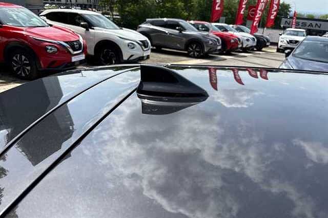 Nissan Qashqai 1.3 DIG-T ACENTA PREMIUM 5DR