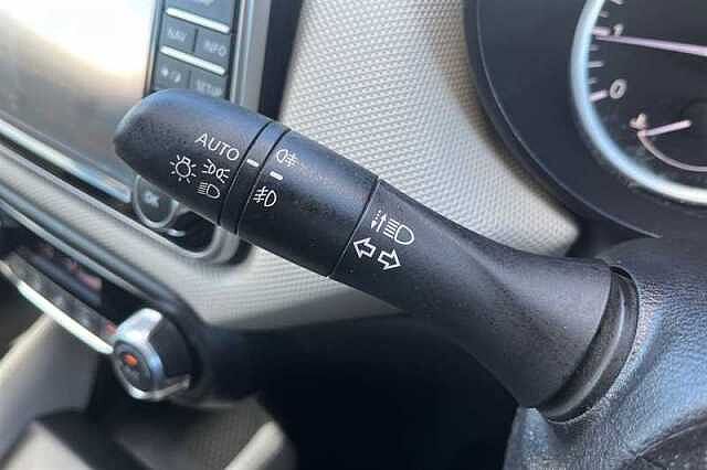 Nissan Micra 0.9 IG-T N-CONNECTA 5DR