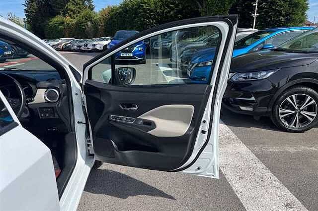Nissan Micra 0.9 IG-T TEKNA 5DR