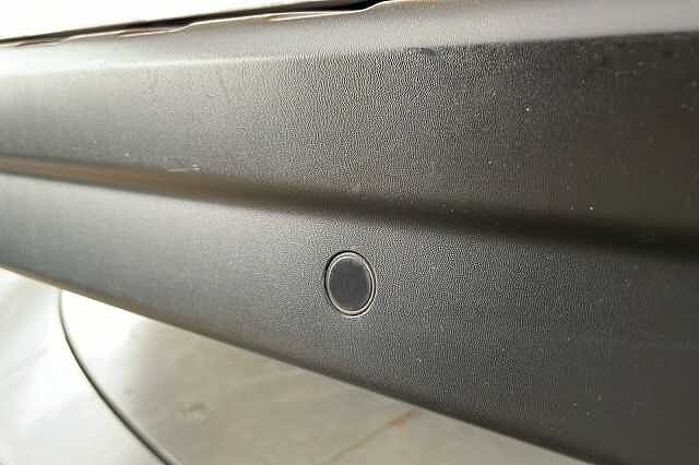 Nissan NV300 1.6 dCi 125ps H1 Tekna Combi Van