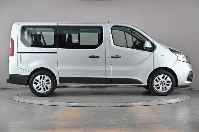 Nissan NV300 1.6 dCi 125ps H1 Tekna Combi Van